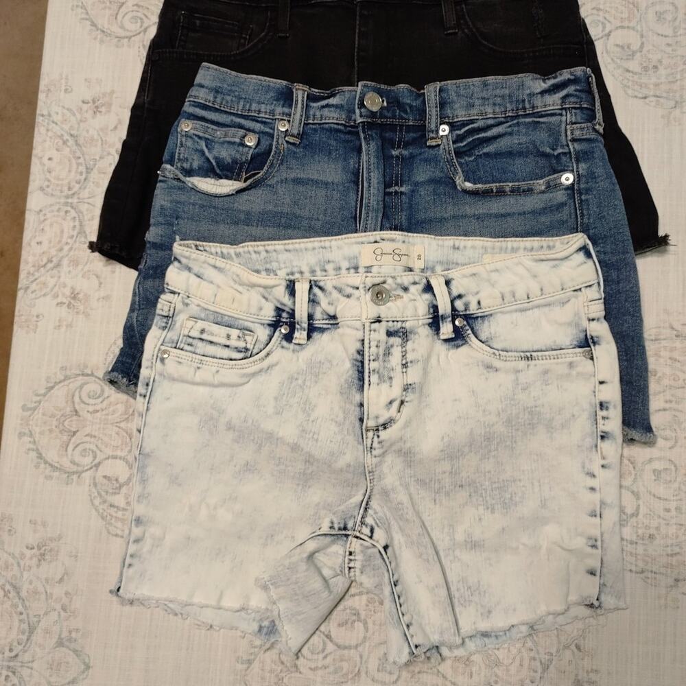 Women's denim shorts lot of 3 Jessica Simpson Gap Just Black Brands Causal Beach